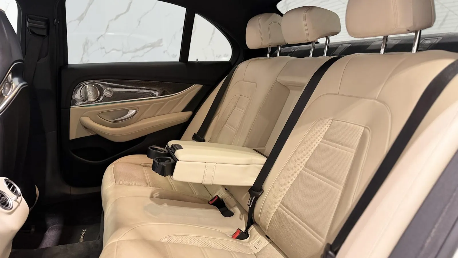 2019 Mercedes-Benz E Class — photograph 15 of 58