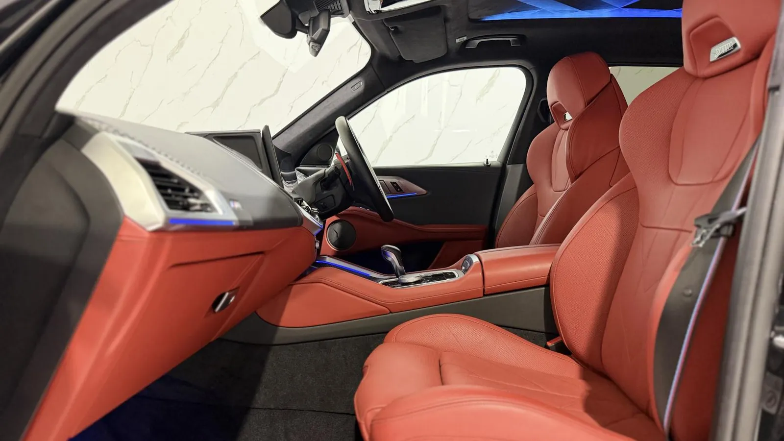 2024 BMW XM — photograph 12 of 52