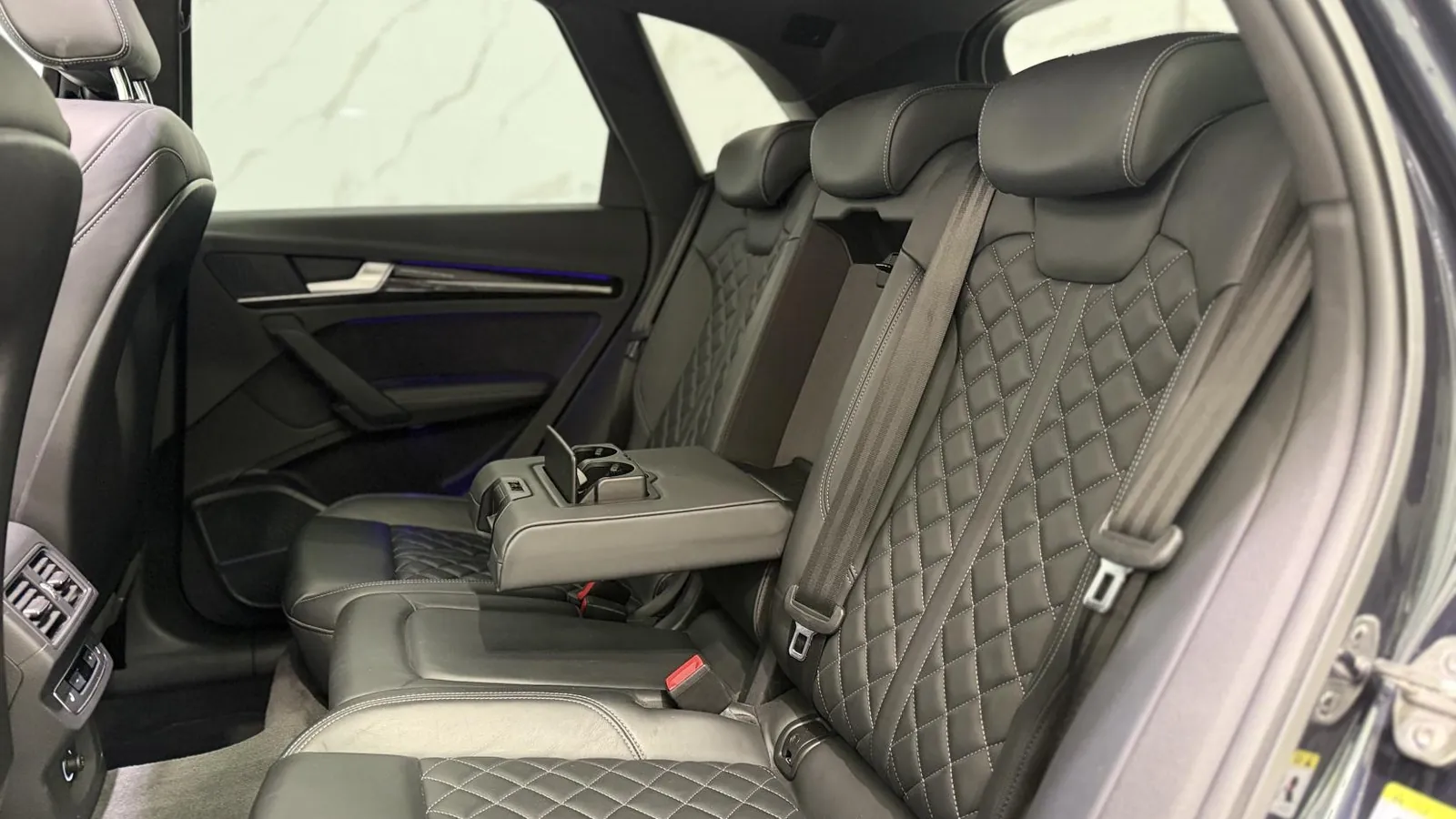 2020 Audi SQ5 — photograph 12 of 50