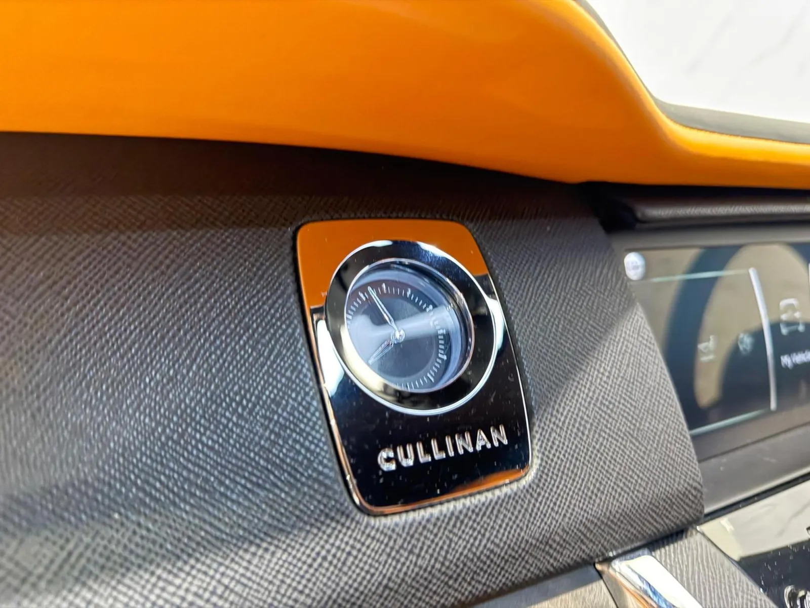 2023 Rolls-Royce Cullinan — Cullinan badge set into the dashboard