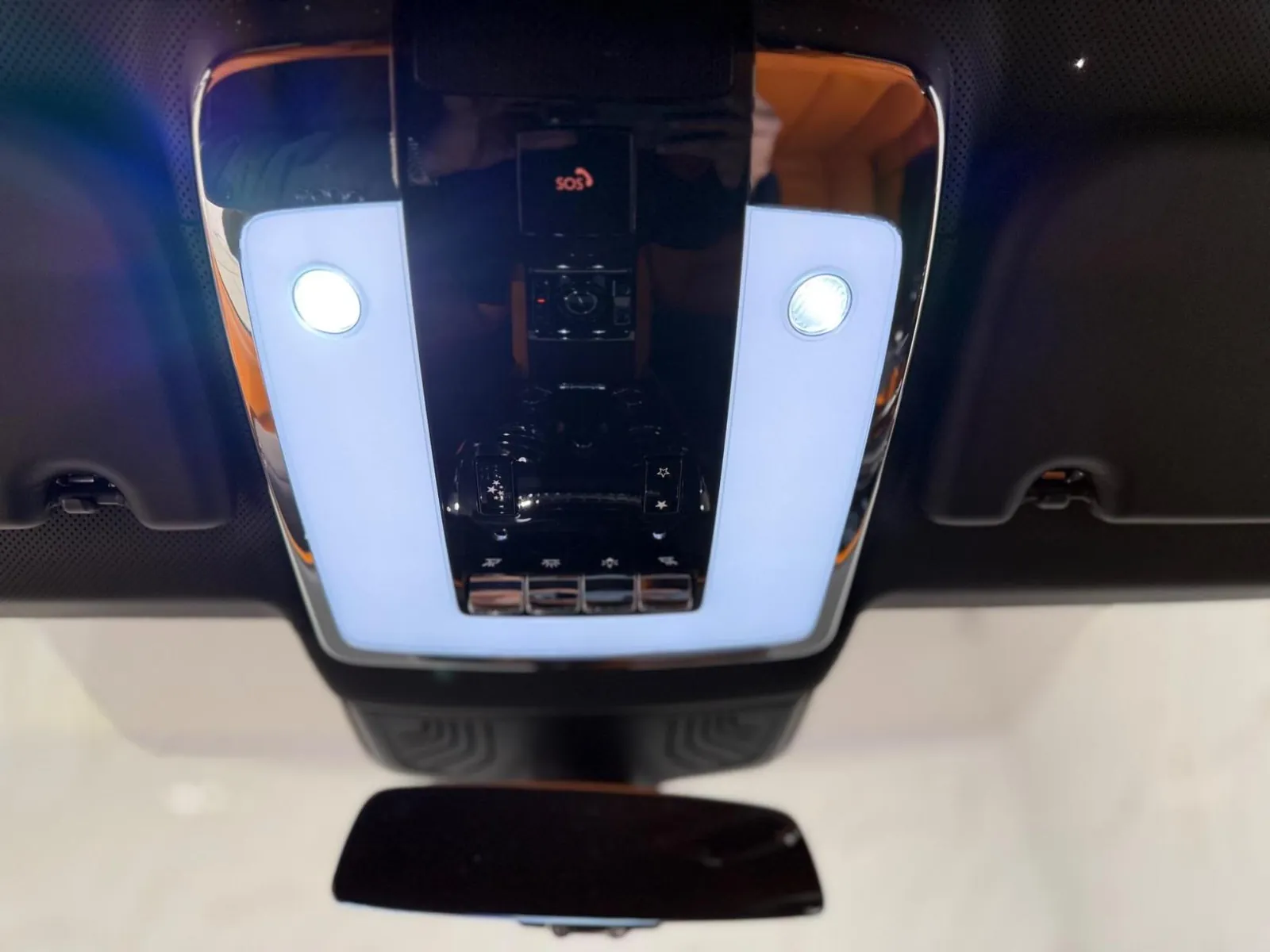 2023 Rolls-Royce Cullinan — Overhead interior lighting panel