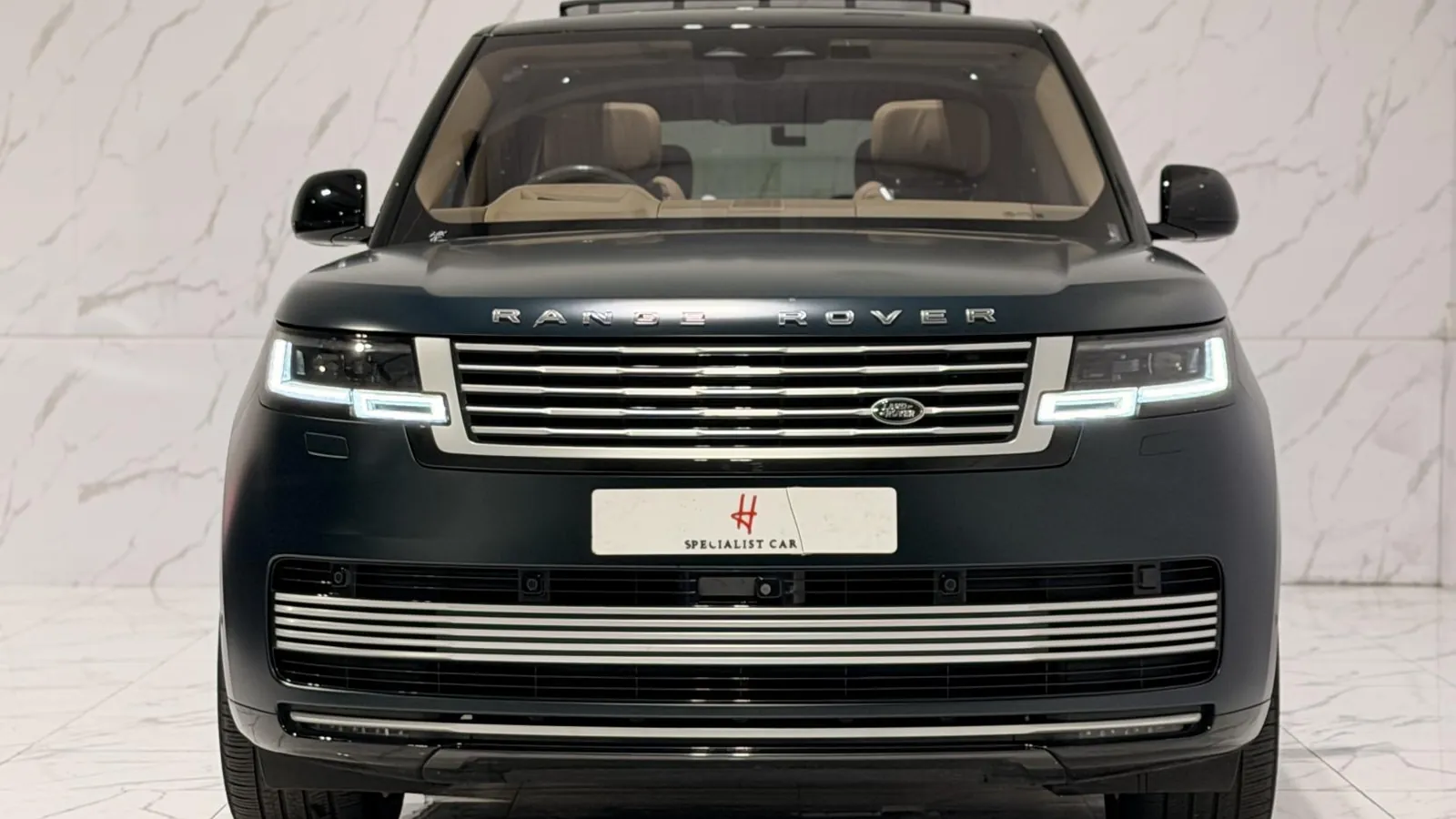 2023 Land Rover Range Rover — Head-on view of the grille and headlights