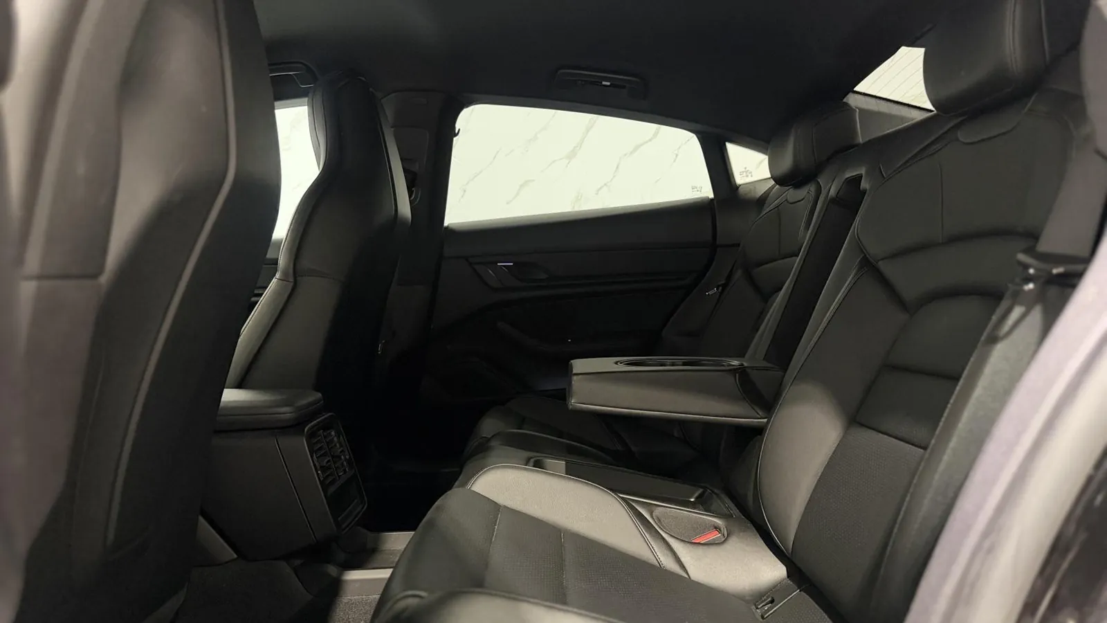 2022 Porsche Taycan — photograph 12 of 47