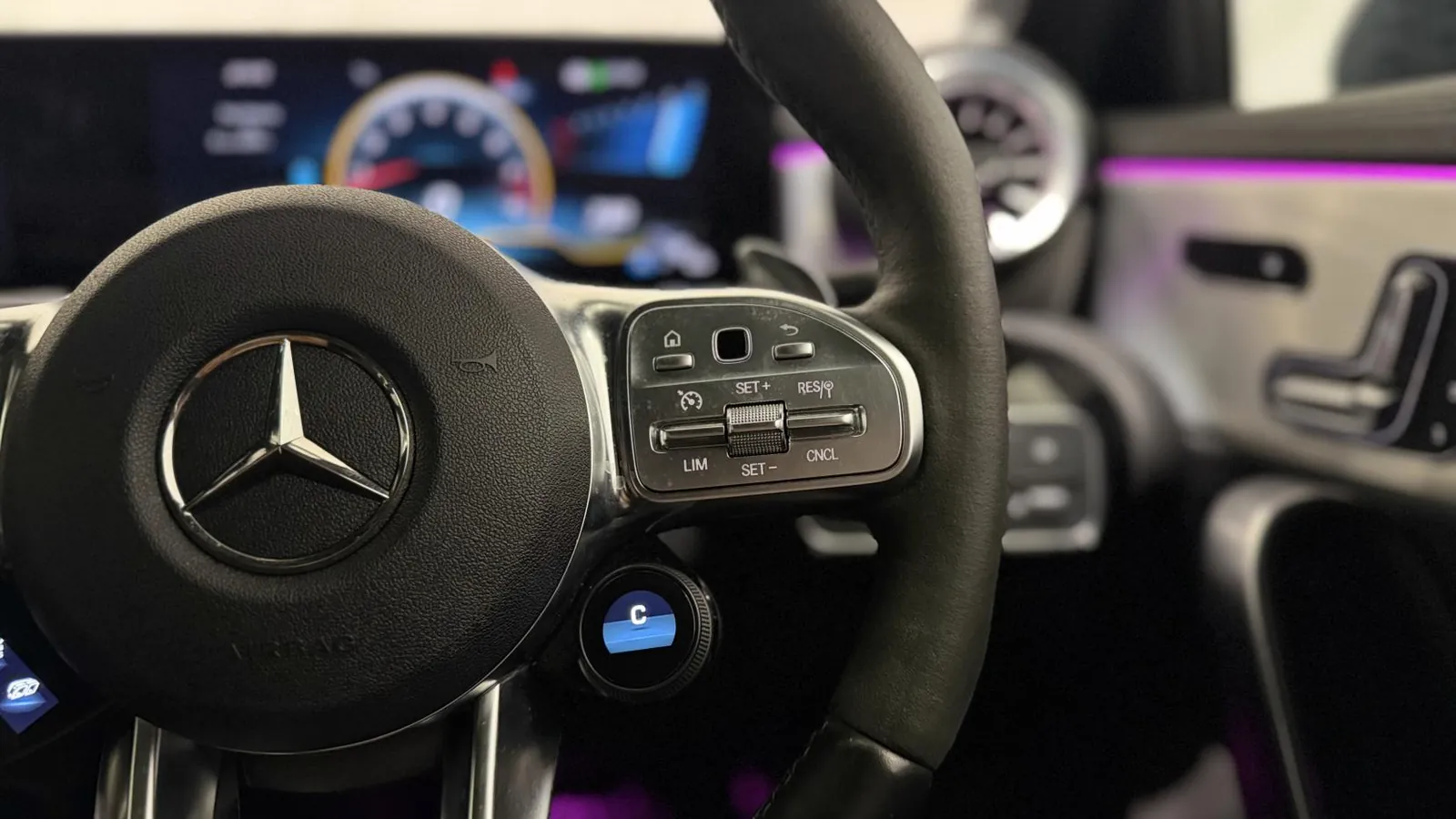 2023 Mercedes-Benz A Class — photograph 18 of 58