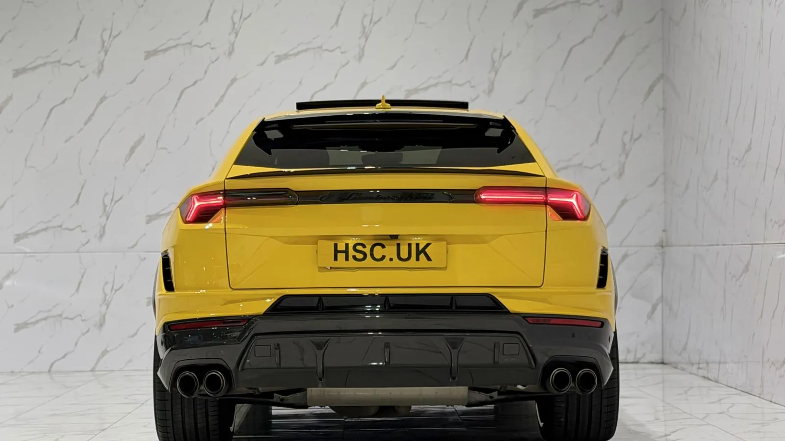 2024 Lamborghini Urus — Rear elevation with the tailgate closed