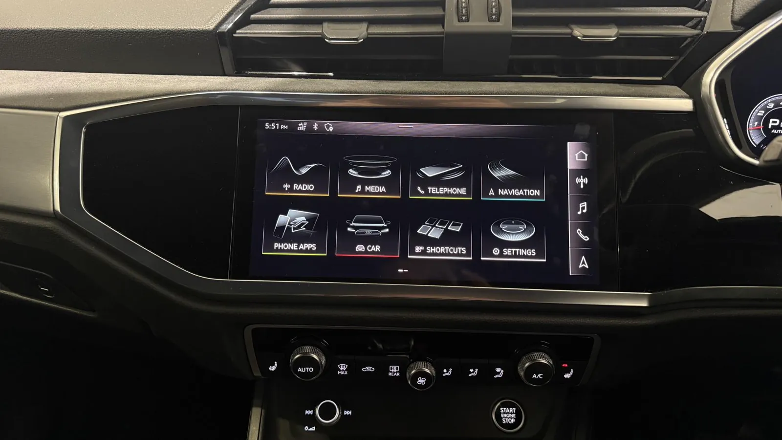 2020 Audi Q3 — photograph 12 of 50