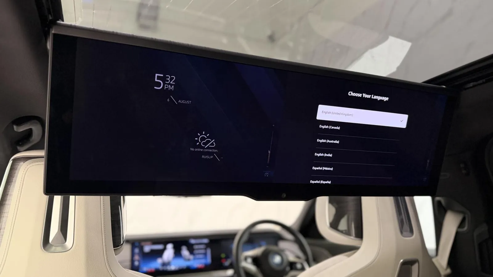 2023 BMW i7 — photograph 18 of 73