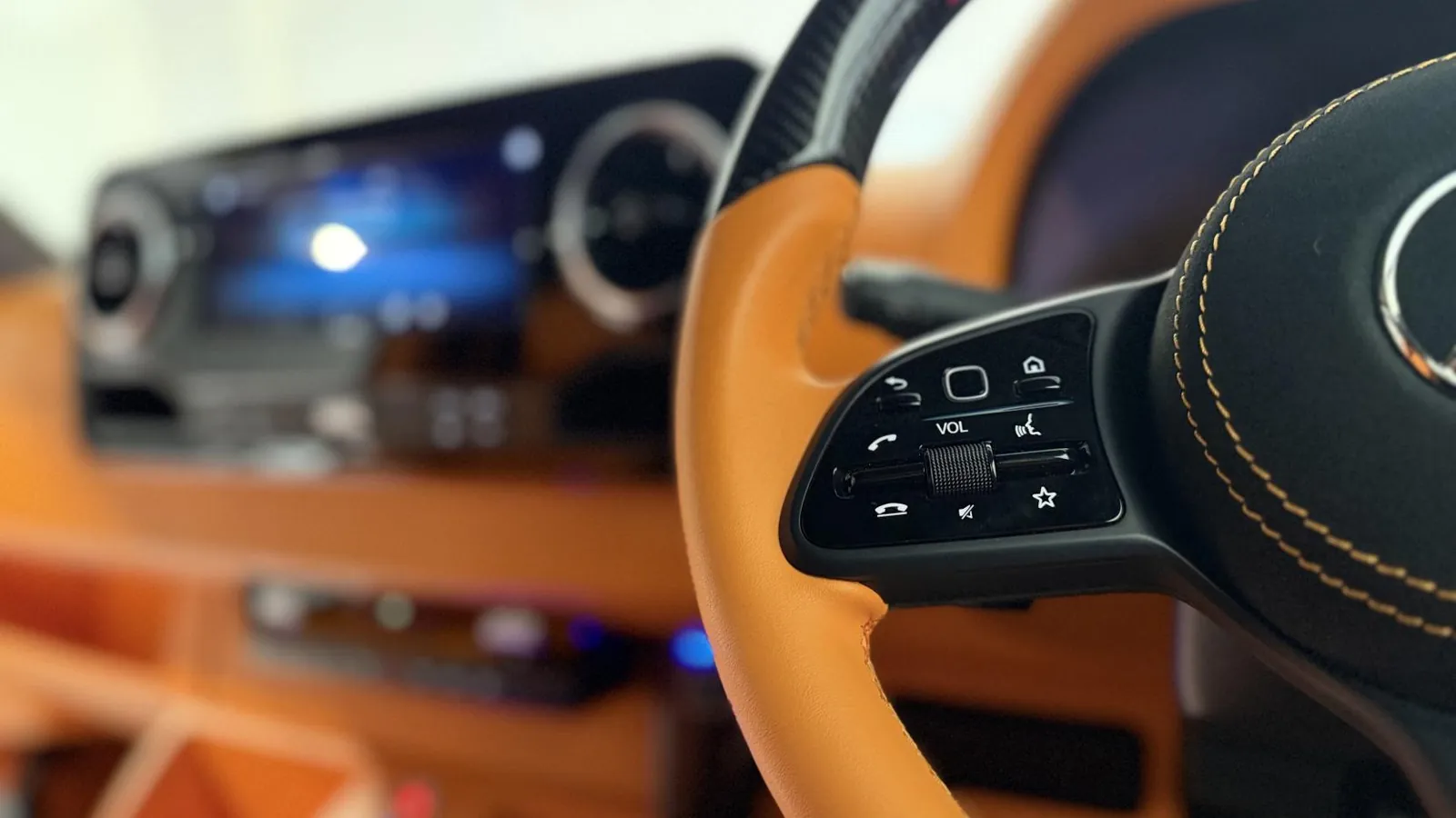 2023 Mercedes-Benz Sprinter — photograph 18 of 66