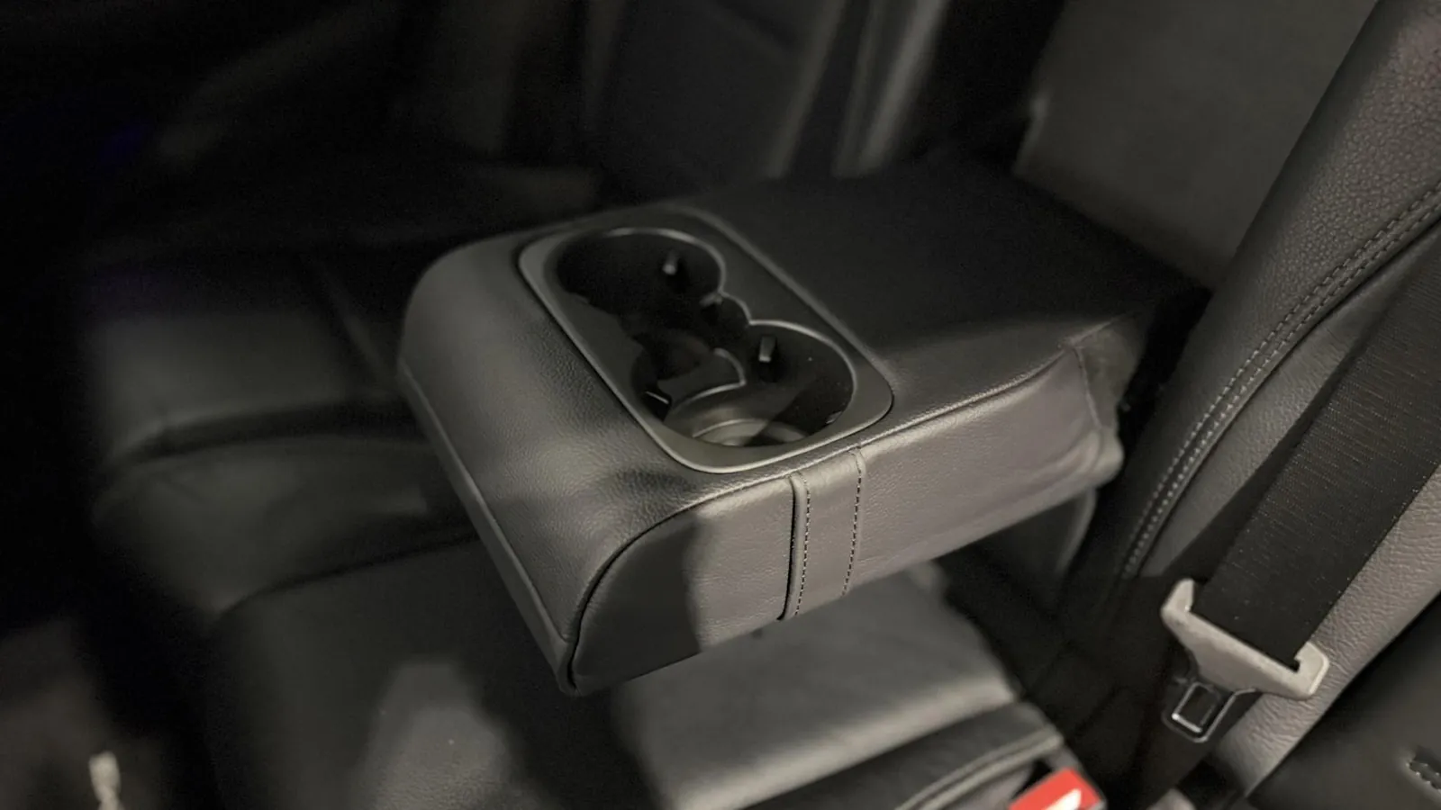 2021 Mercedes-Benz GLE — photograph 16 of 52
