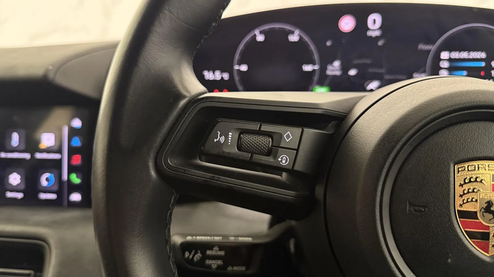 2022 Porsche Taycan — photograph 17 of 44