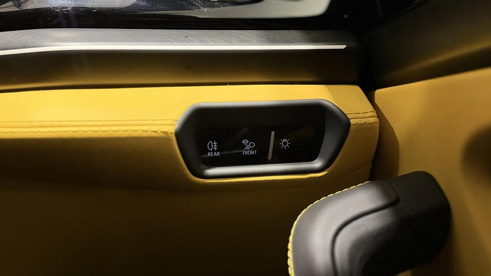 2025 Lamborghini Urus — Door handle and armrest detail