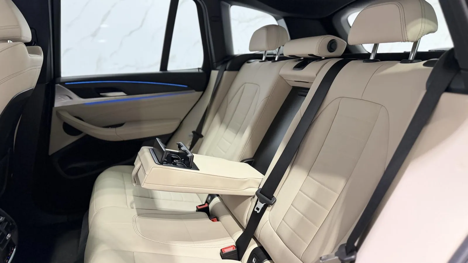 2022 BMW X3 — photograph 13 of 52