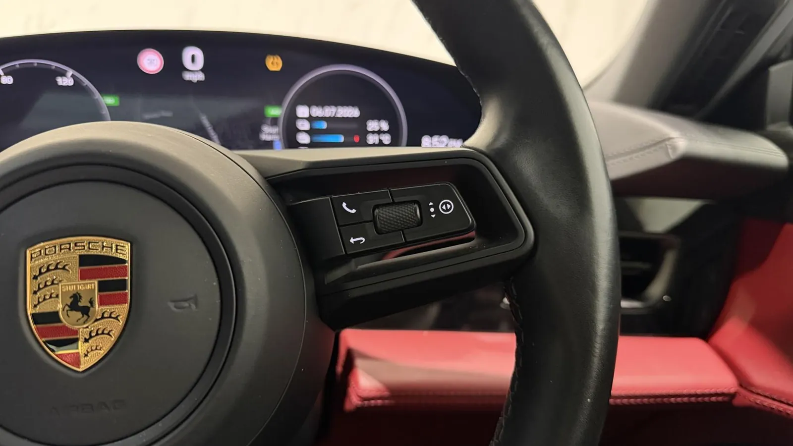 2022 Porsche Taycan — photograph 18 of 46